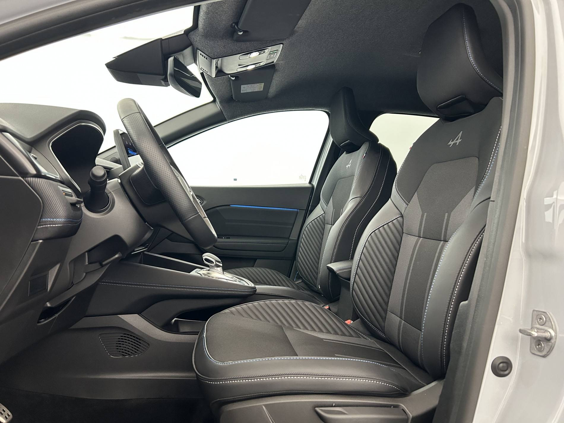 Vente en ligne Renault Captur  E-Tech full hybrid 145 ch au prix de 29 980 €