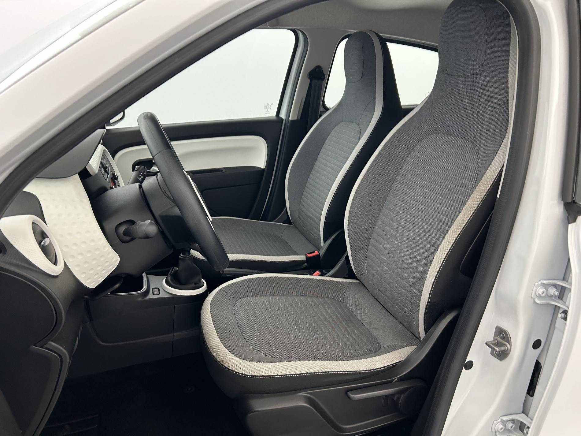 Vente en ligne Renault Twingo 3  SCe 65 au prix de 10 990 €