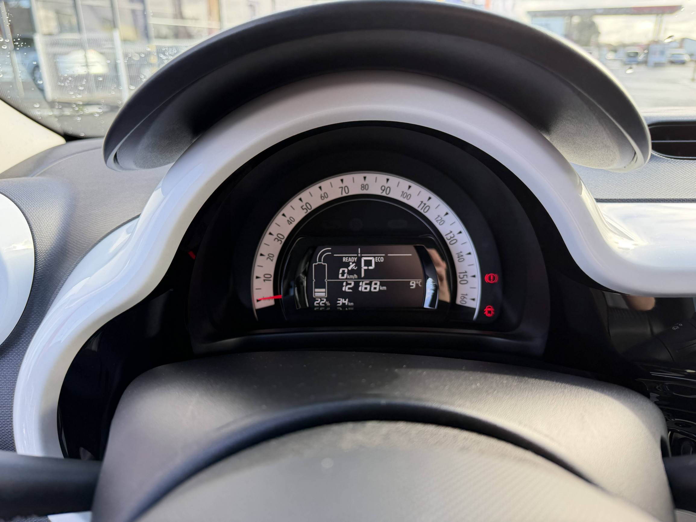 Vente en ligne Renault Twingo Electrique Twingo III E-Tech au prix de 12 990 €