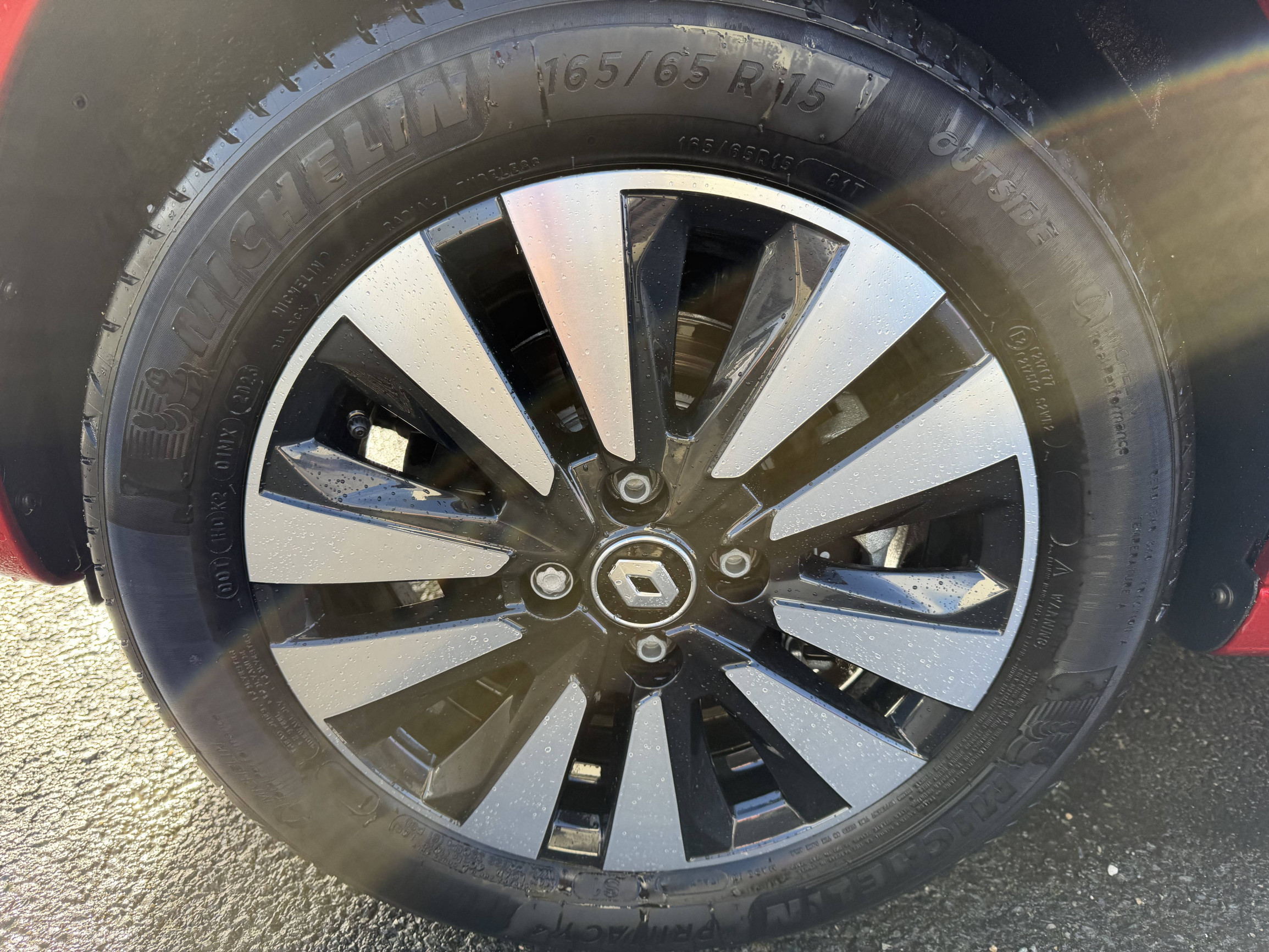 Vente en ligne Renault Twingo Electrique Twingo III E-Tech au prix de 12 990 €