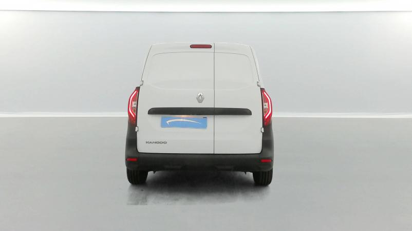 Vente en ligne Renault Kangoo Van  BLUE DCI 95 EDC au prix de 18 990 €
