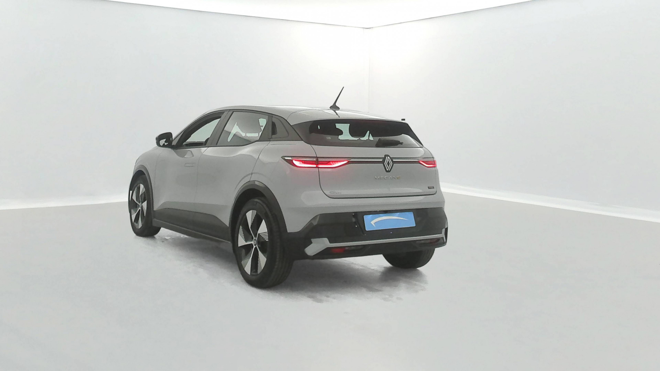 Vente en ligne Renault Megane E-Tech  EV60 220 ch super charge au prix de 22 990 €