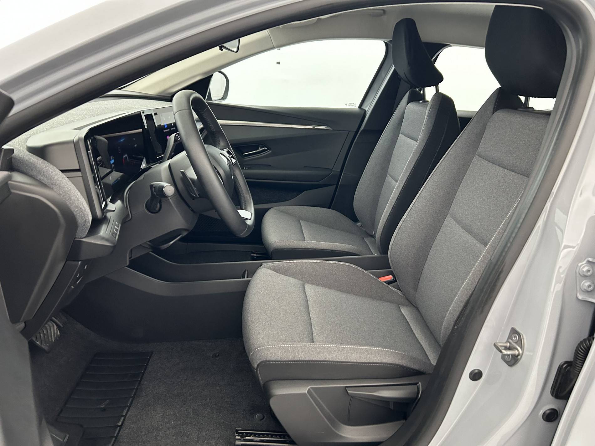 Vente en ligne Renault Megane E-Tech  EV60 220 ch super charge au prix de 22 990 €