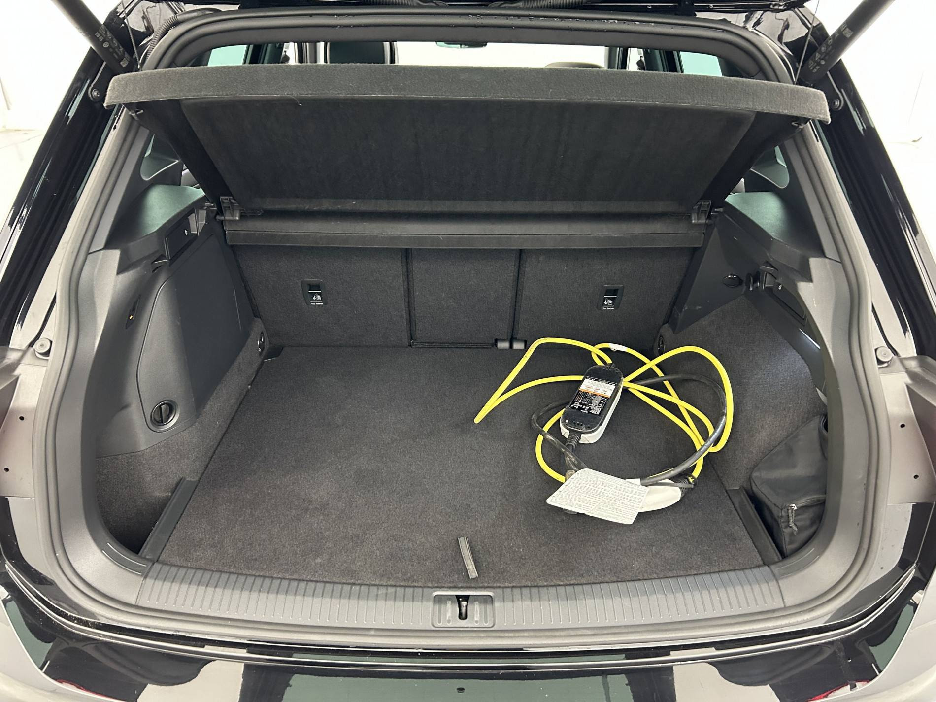 Vente en ligne Volkswagen Tiguan  1.4 eHybrid 245ch DSG6 au prix de 36 780 €