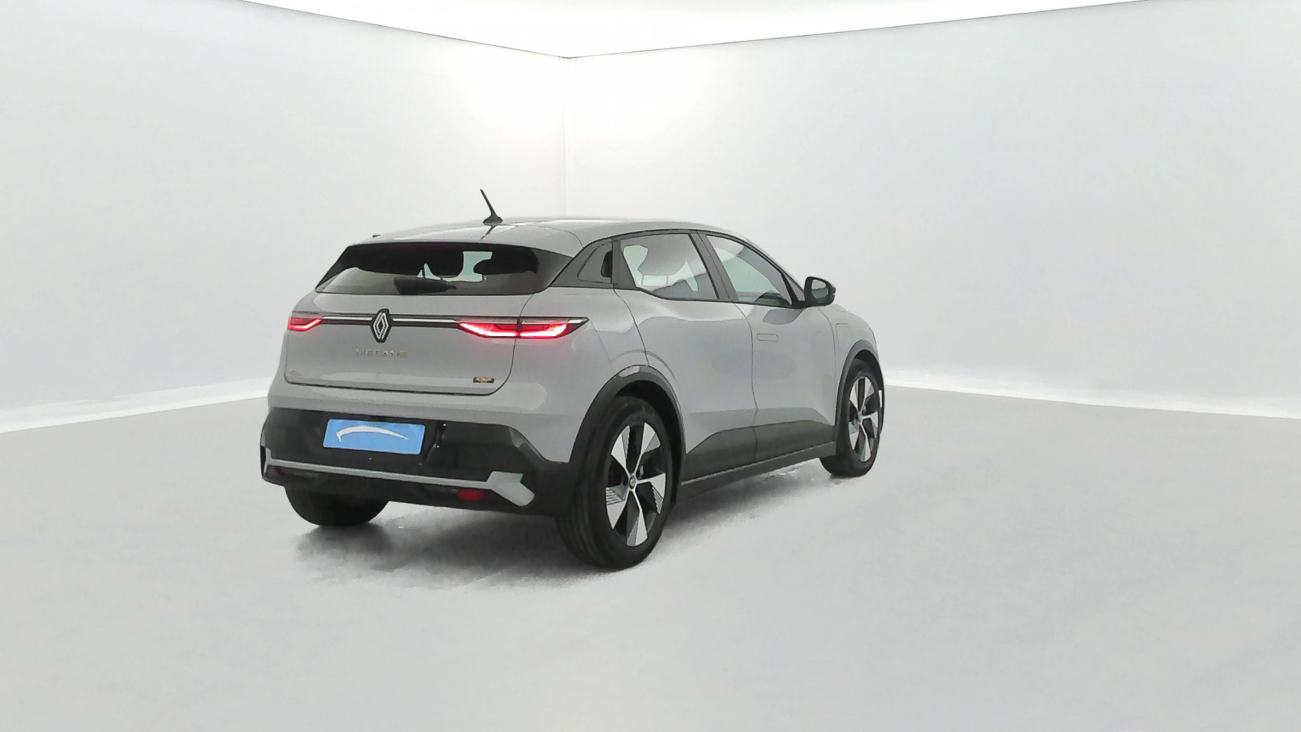 Vente en ligne Renault Megane E-Tech  EV60 220 ch super charge au prix de 22 990 €