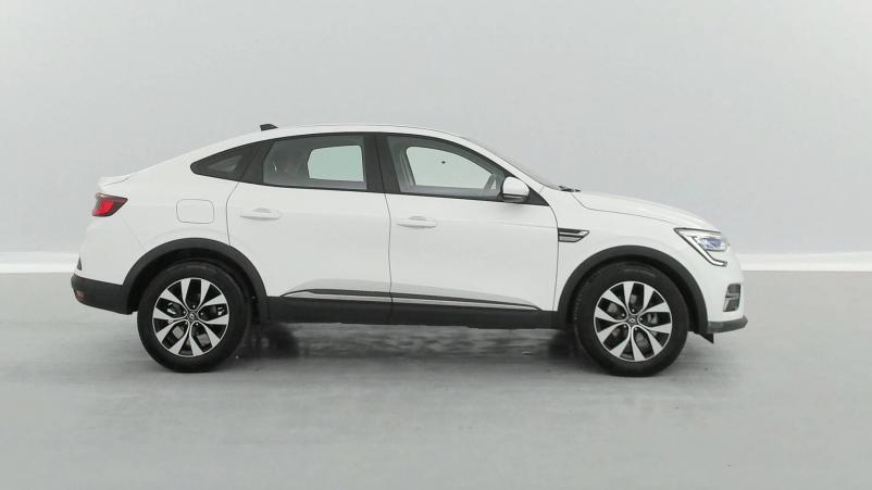 Vente en ligne Renault Arkana  E-Tech 145 au prix de 19 990 €