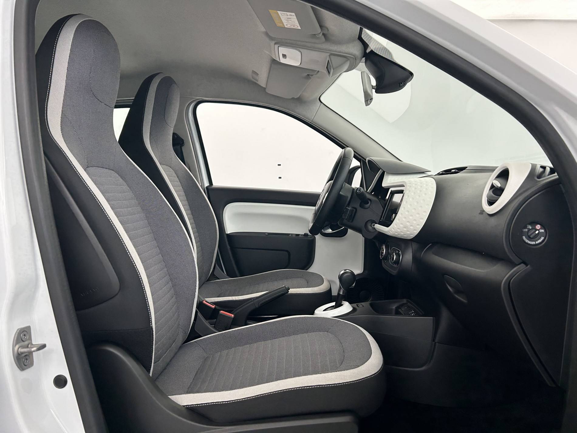 Vente en ligne Renault Twingo Electrique Twingo III Achat Intégral - 21 au prix de 9 990 €