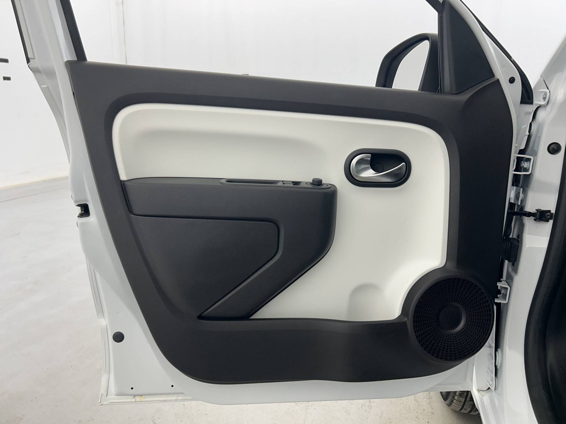 Vente en ligne Renault Twingo Electrique Twingo III Achat Intégral - 21 au prix de 9 990 €