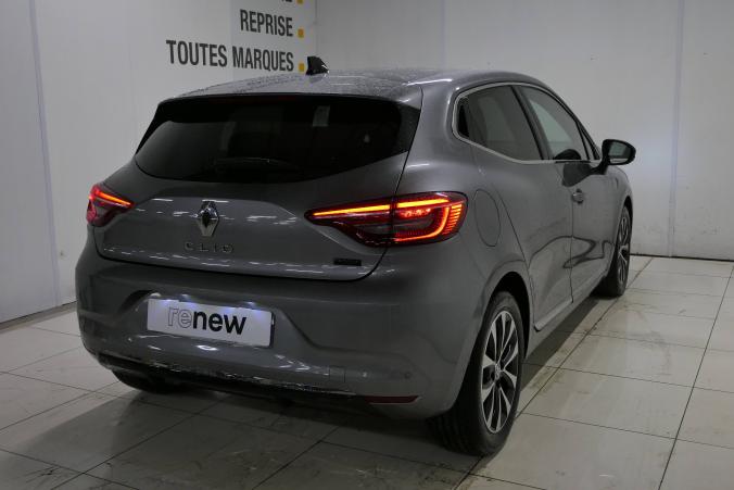 Vente en ligne Renault Clio 5 Clio E-Tech full hybrid 145 au prix de 20 990 €