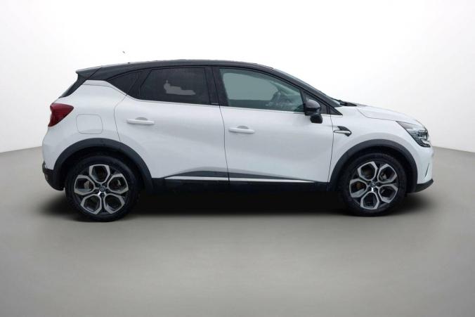 Vente en ligne Renault Captur  E-Tech Plug-in 160 au prix de 17 490 €