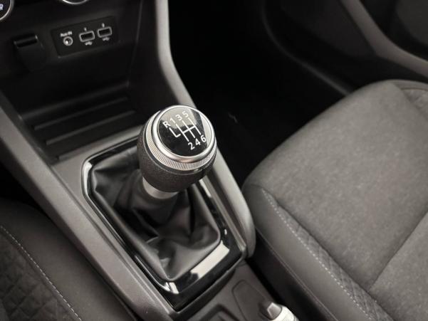 Vente en ligne Renault Clio 5 Clio TCe 90 - 21N au prix de 13 490 €
