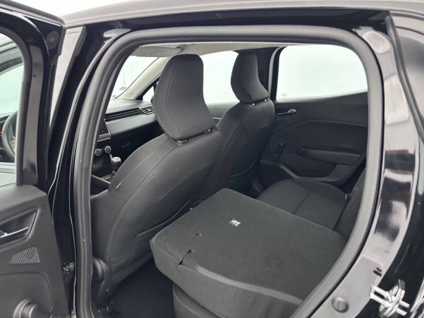 Vente en ligne Renault Clio 5 Clio TCe 90 - 21N au prix de 13 490 €
