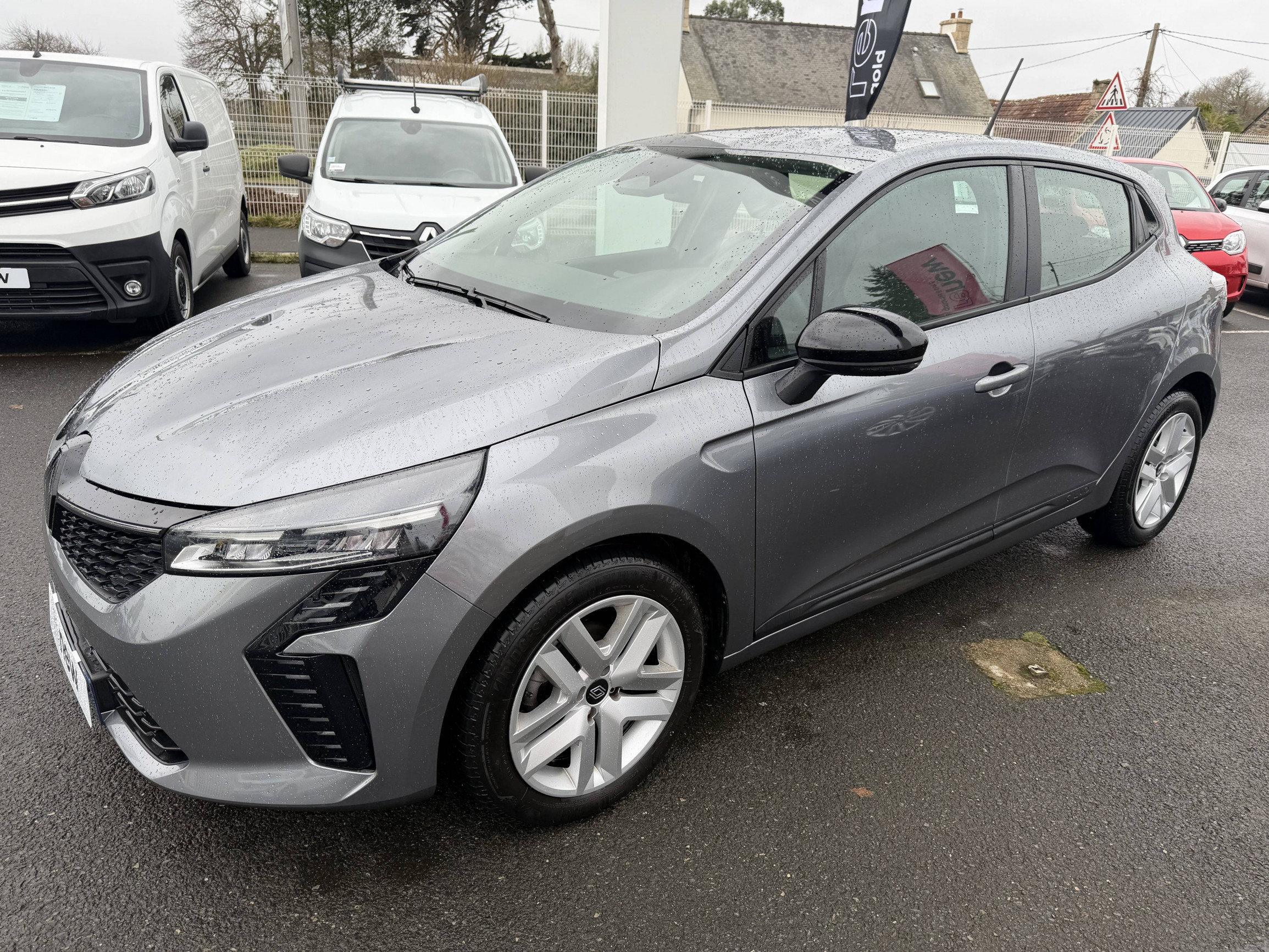 Vente en ligne Renault Clio 5 Clio TCe 90 ch GSR2 au prix de 15 490 €