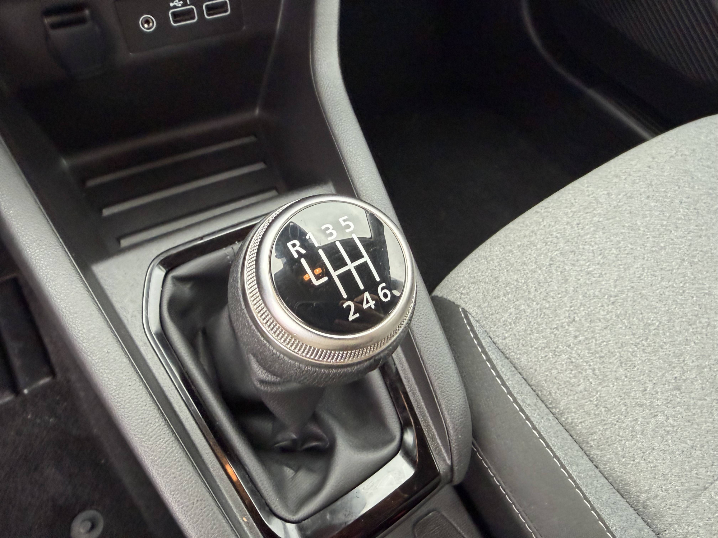 Vente en ligne Renault Clio 5 Clio TCe 90 ch GSR2 au prix de 15 490 €