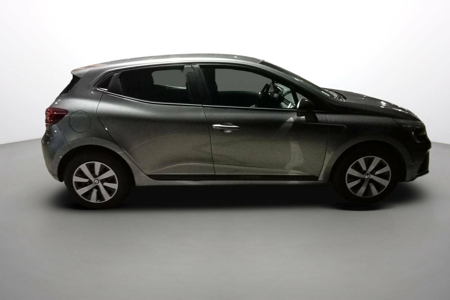 Vente en ligne Renault Clio 5 Clio TCe 90 au prix de 13 980 €