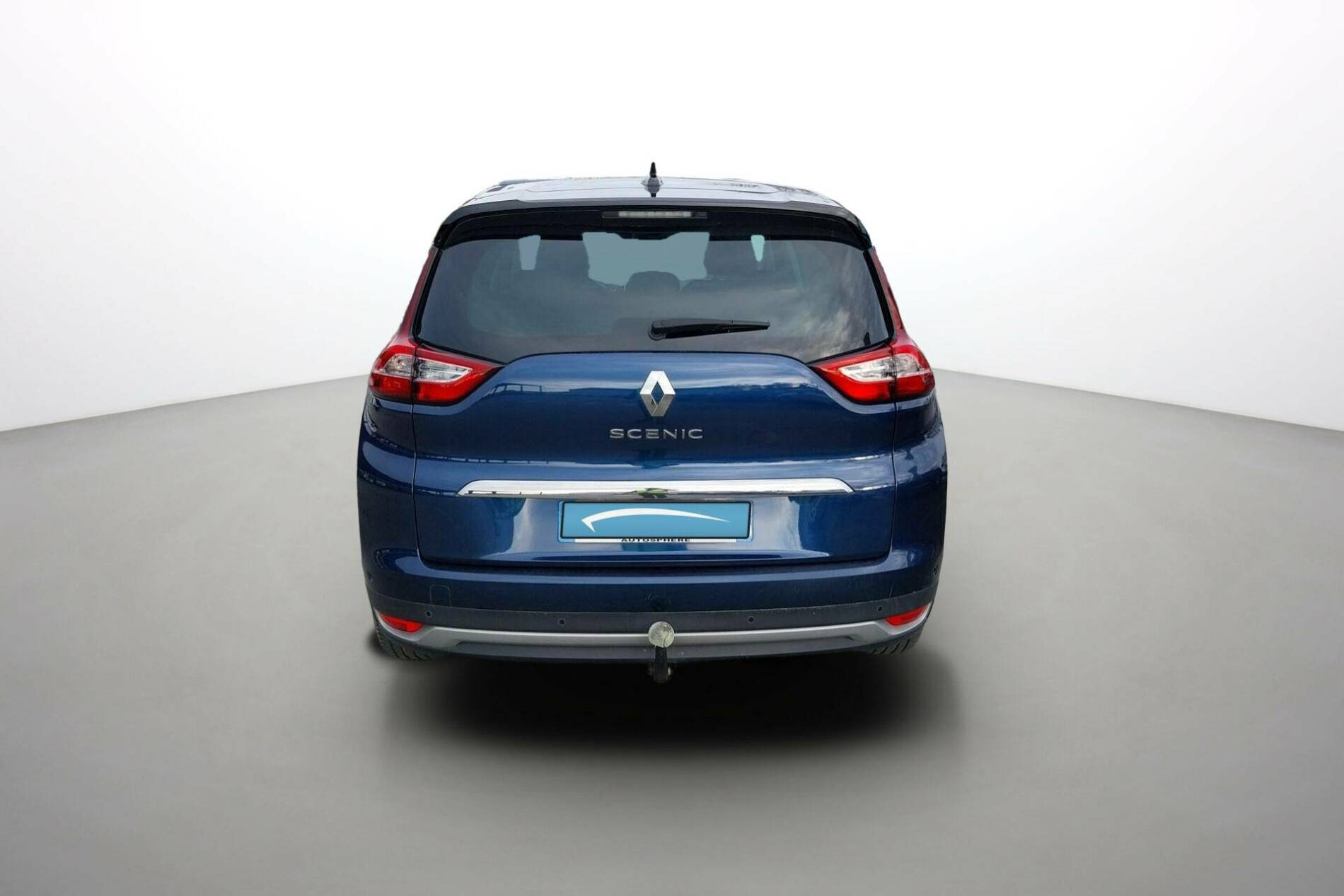 Vente en ligne Renault Grand Scenic 4 Grand Scenic TCe 140 FAP - 21 au prix de 20 990 €