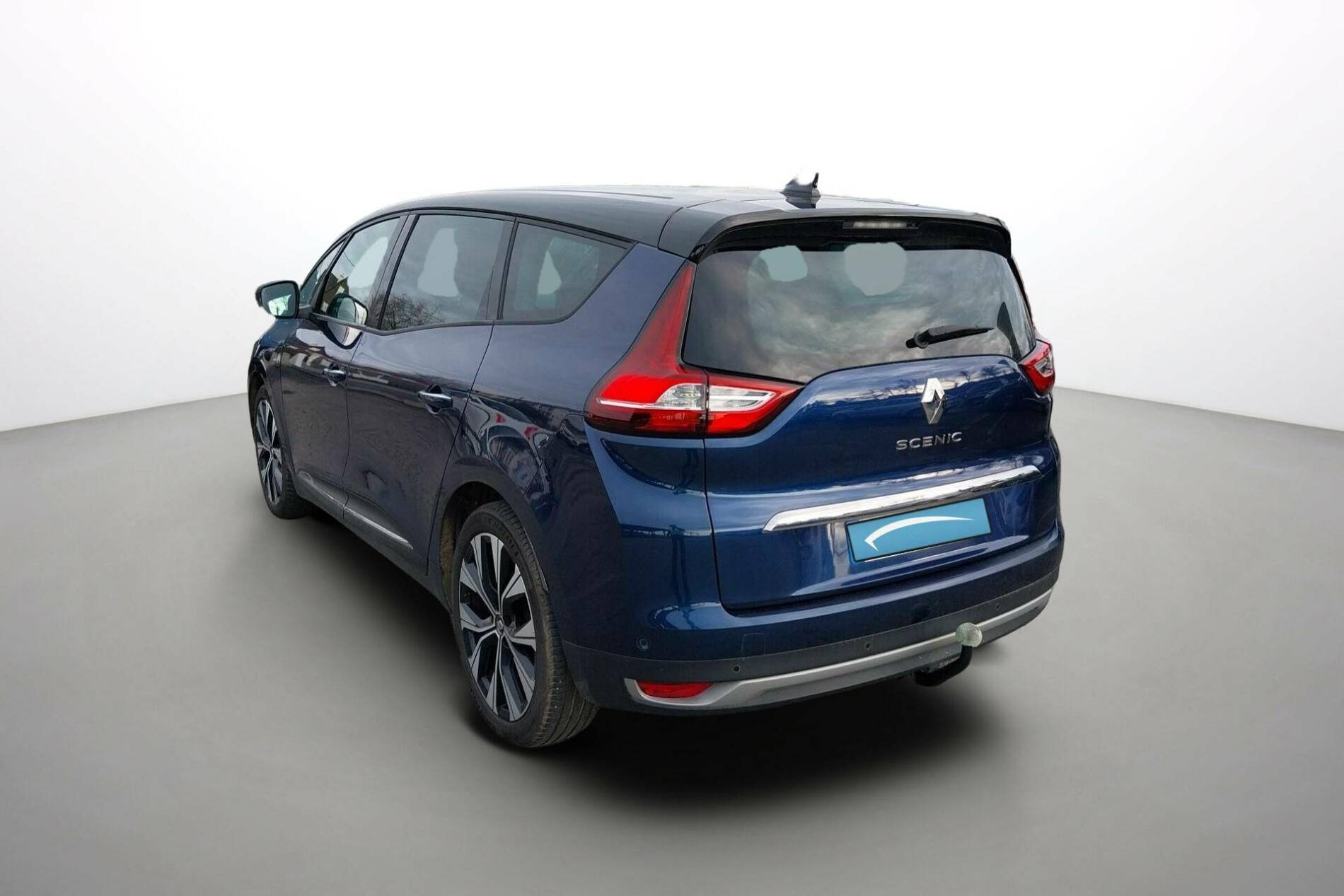 Vente en ligne Renault Grand Scenic 4 Grand Scenic TCe 140 FAP - 21 au prix de 20 990 €