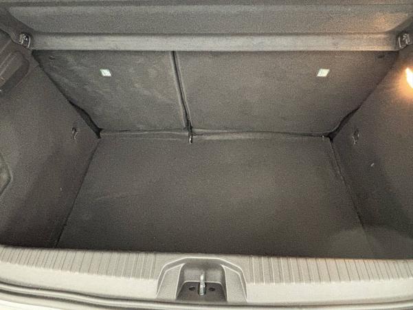 Vente en ligne Renault Clio 5 Clio TCe 90 au prix de 16 490 €