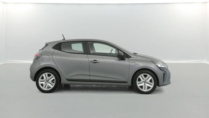 Vente en ligne Renault Clio 5 Clio TCe 90 au prix de 16 490 €