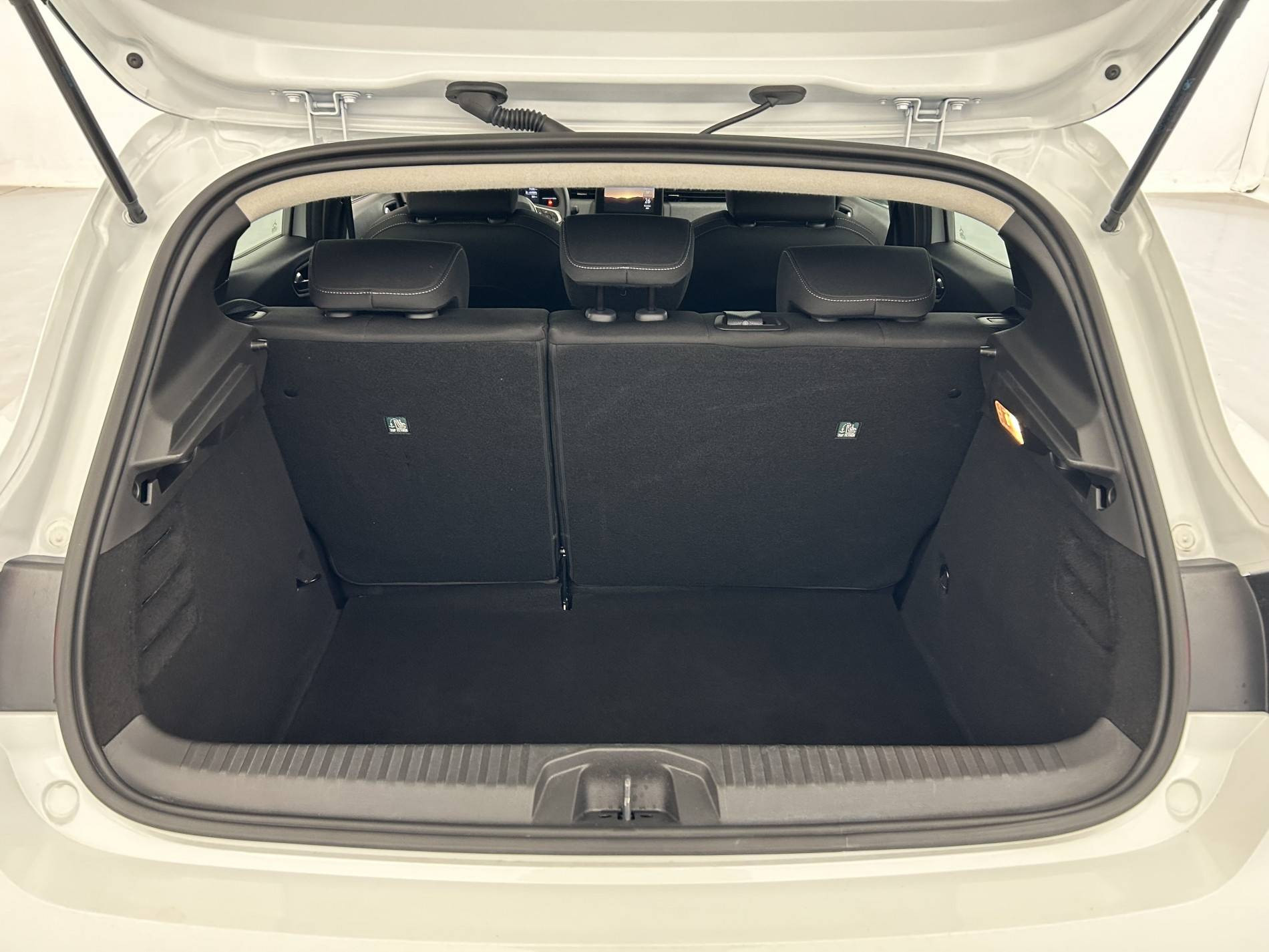 Vente en ligne Renault Clio 5 Clio Blue dCi 100 ch GSR2 au prix de 18 490 €