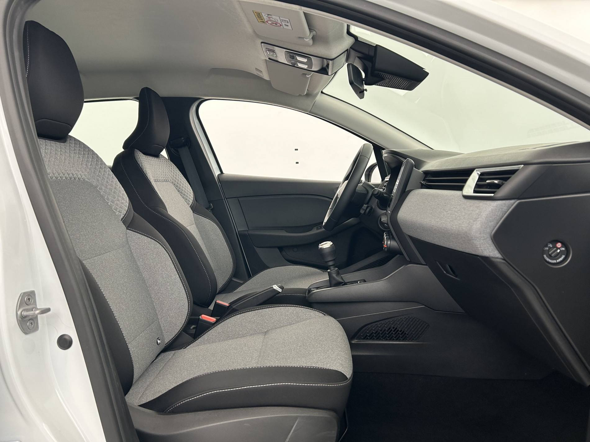 Vente en ligne Renault Clio 5 Clio Blue dCi 100 ch GSR2 au prix de 18 490 €