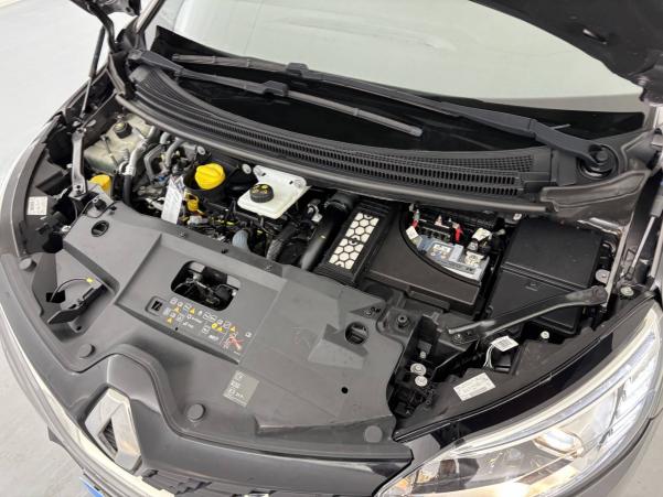 Vente en ligne Renault Grand Scenic 4 Grand Scenic Blue dCi 120 au prix de 18 490 €