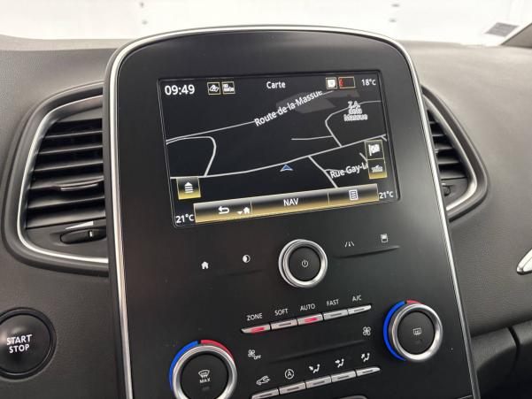 Vente en ligne Renault Grand Scenic 4 Grand Scenic Blue dCi 120 au prix de 18 490 €