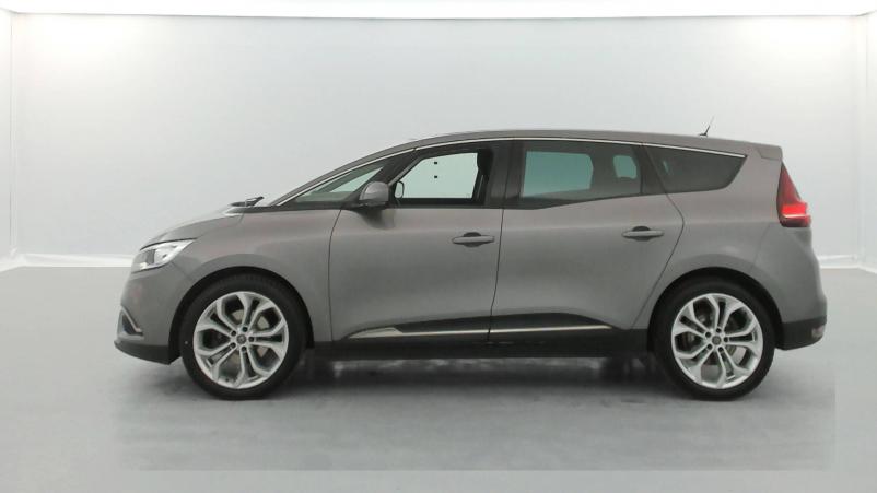 Vente en ligne Renault Grand Scenic 4 Grand Scenic Blue dCi 120 au prix de 18 490 €
