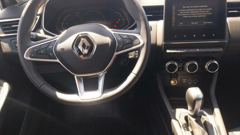 Vente en ligne Renault Clio 5 Clio E-Tech 140 au prix de 15 990 €