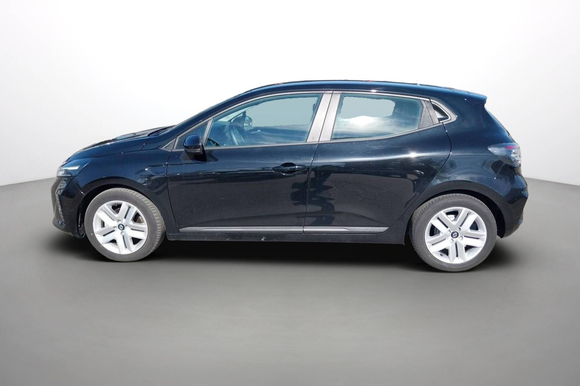 Vente en ligne Renault Clio 5 Clio E-Tech full hybrid 145 ch GSR2 au prix de 19 980 €