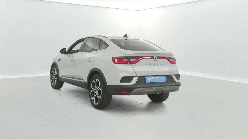 Vente en ligne Renault Arkana  E-Tech 145 - 21B au prix de 21 490 €