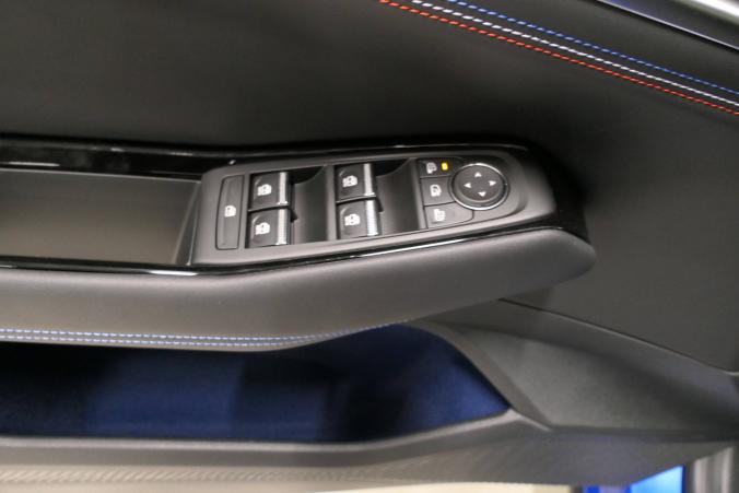 Vente en ligne Renault Rafale  E-Tech 4x4 300 au prix de 59 990 €