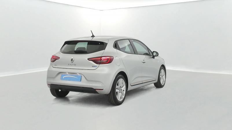 Vente en ligne Renault Clio 5 Clio E-Tech 140 au prix de 15 990 €