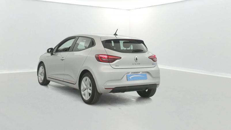 Vente en ligne Renault Clio 5 Clio E-Tech 140 au prix de 15 990 €