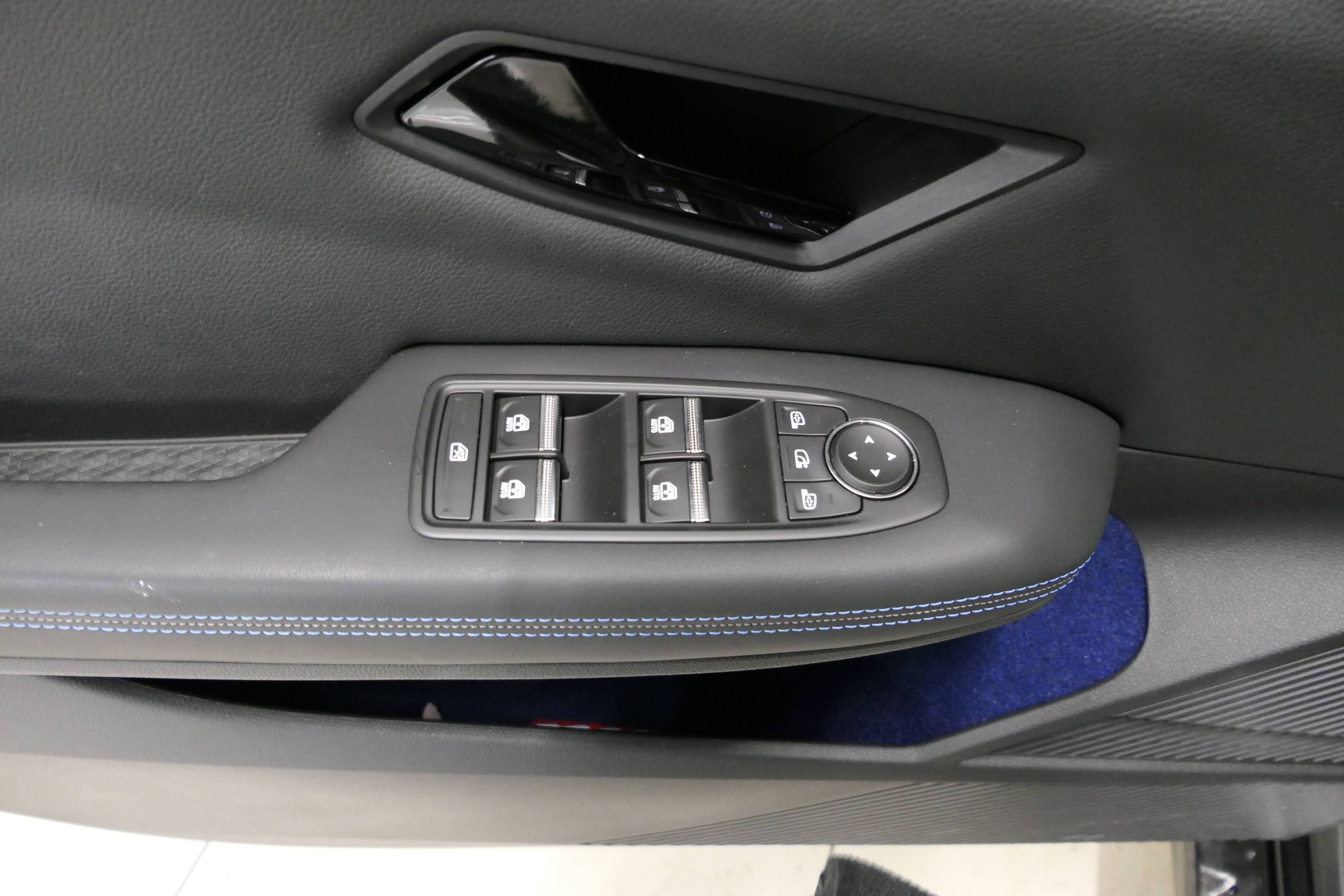 Vente en ligne Renault Megane E-Tech  220 ch autonomie confort au prix de 38 990 €