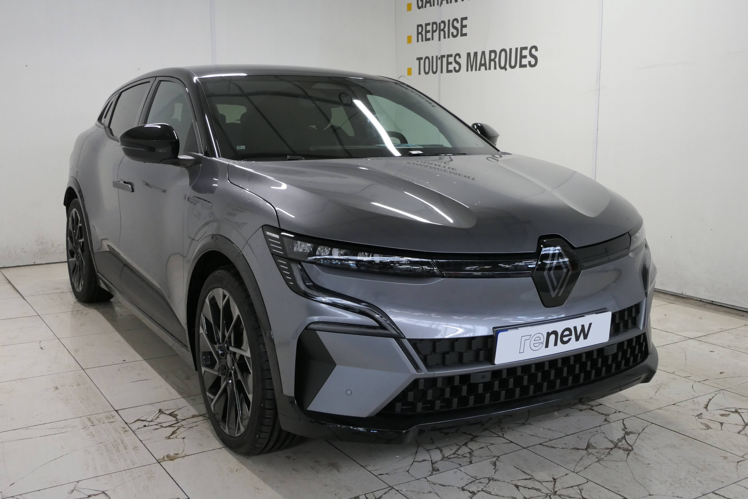 Vente en ligne Renault Megane E-Tech  220 ch autonomie confort au prix de 38 990 €