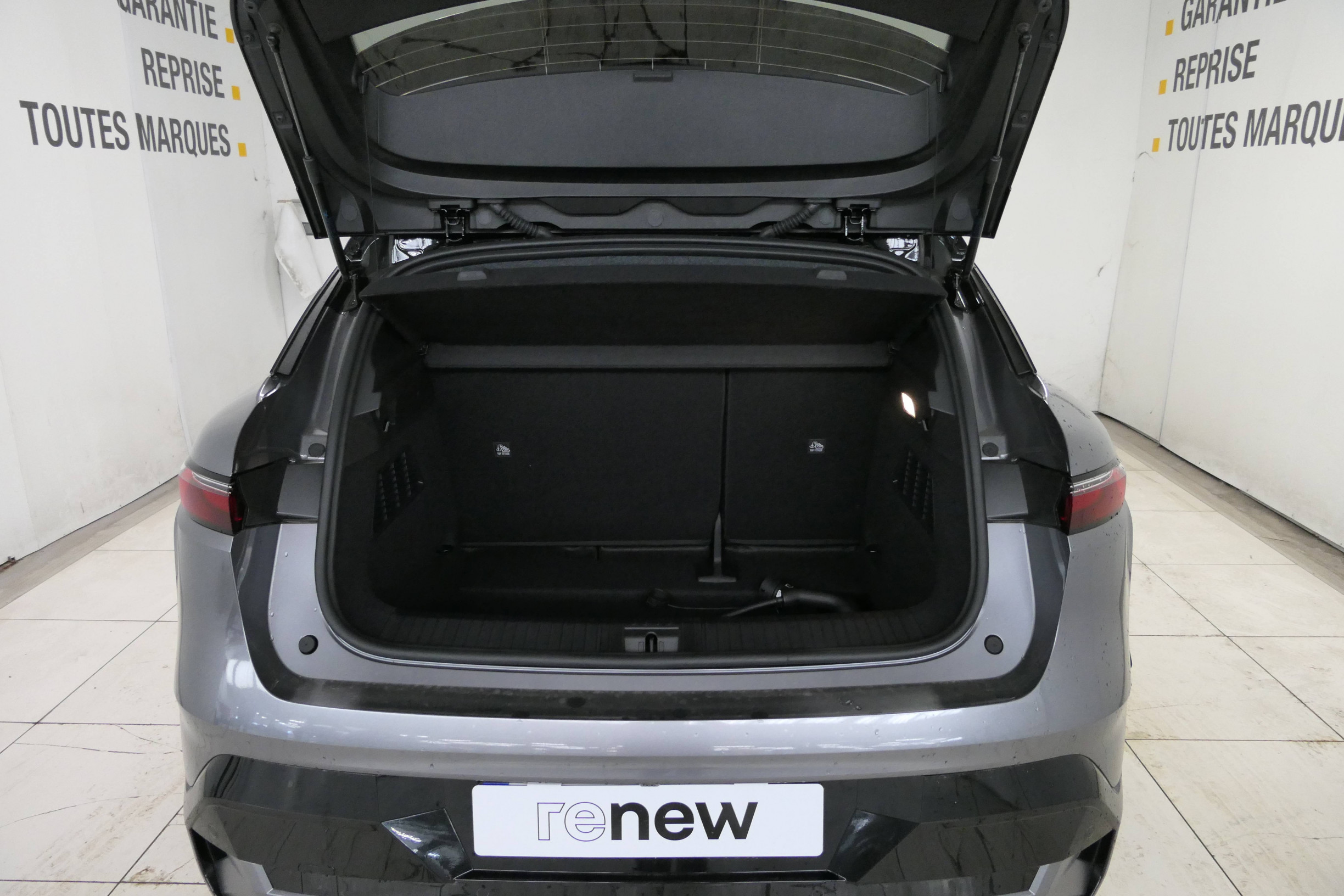 Vente en ligne Renault Megane E-Tech  220 ch autonomie confort au prix de 38 990 €