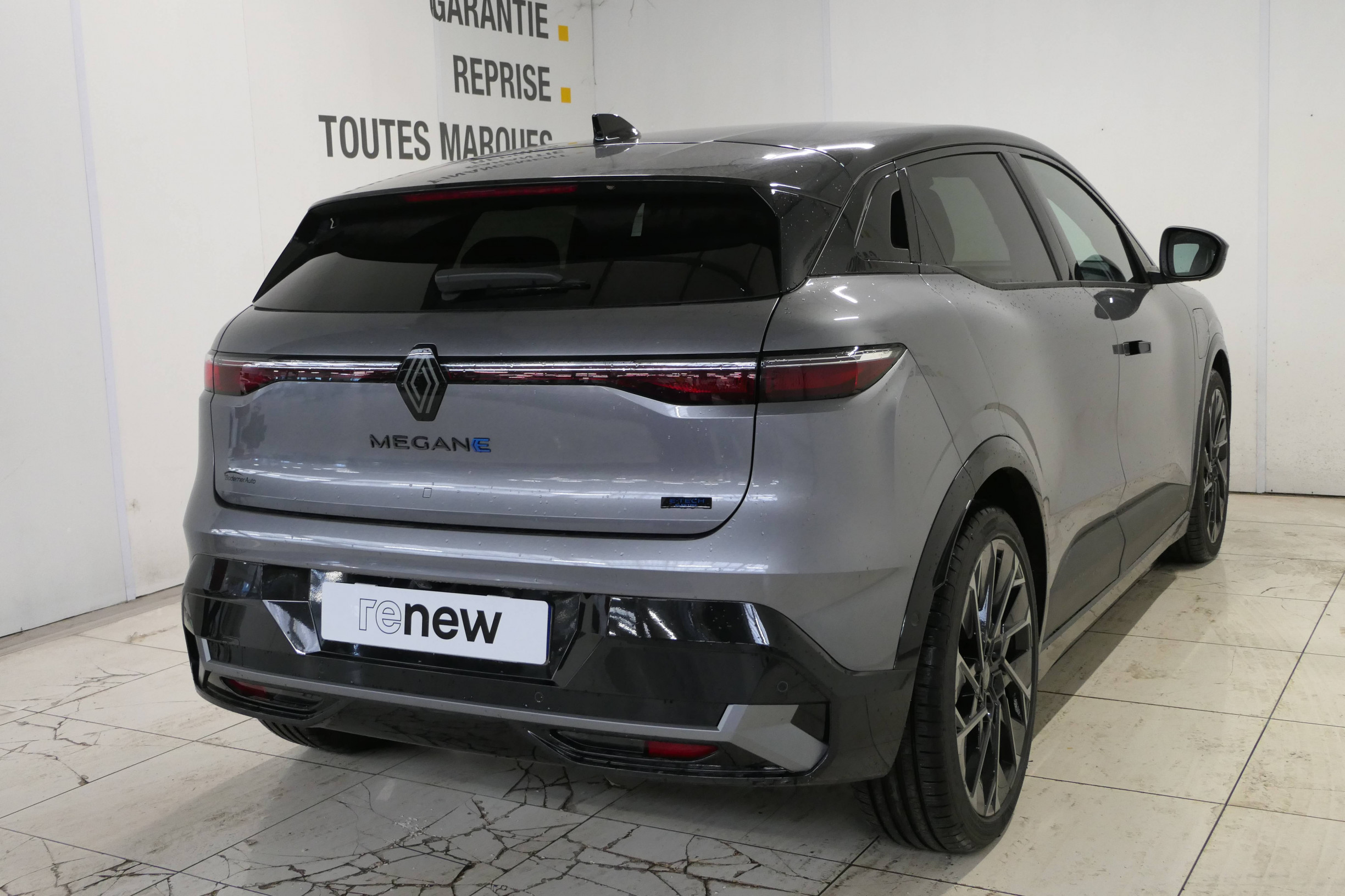 Vente en ligne Renault Megane E-Tech  220 ch autonomie confort au prix de 38 990 €