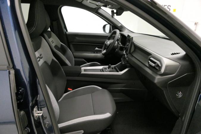 Vente en ligne Dacia Bigster  Hybrid 155 au prix de 32 290 €