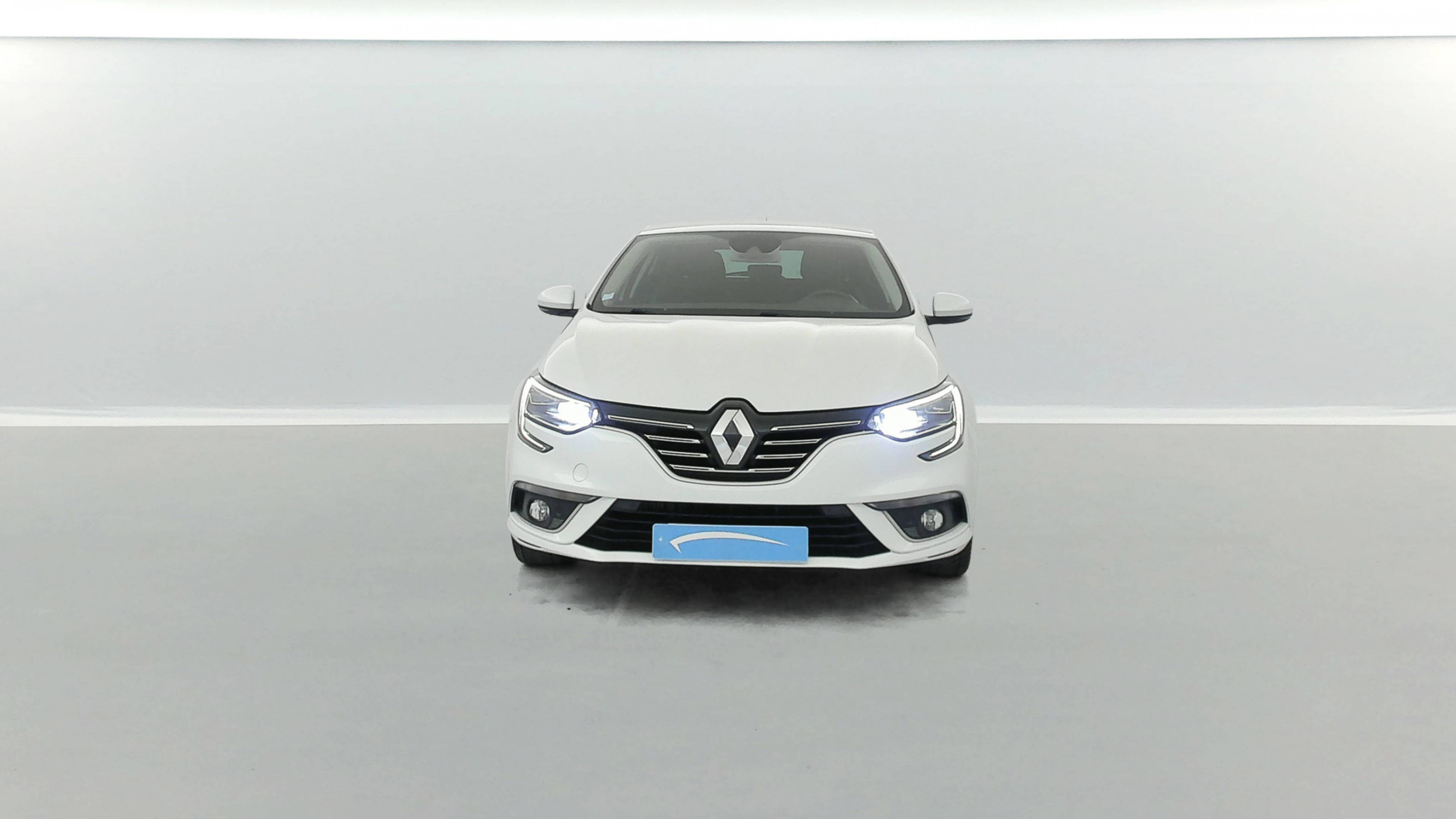 Vente en ligne Renault Megane 4 Mégane IV Berline TCe 140 FAP au prix de 11 990 €