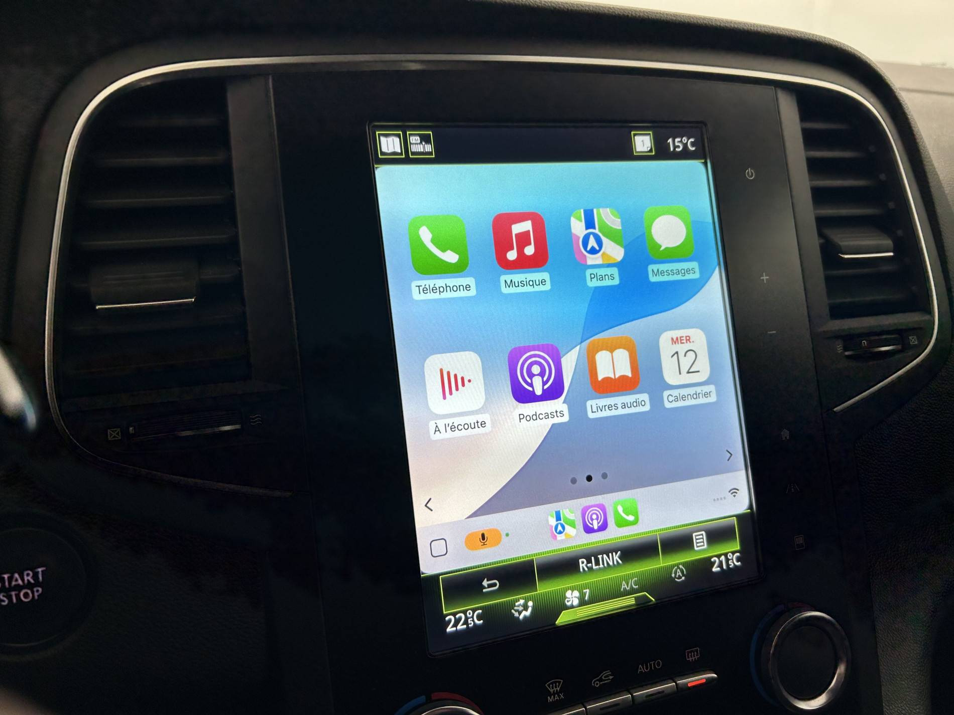 Vente en ligne Renault Megane 4 Mégane IV Berline TCe 140 FAP au prix de 11 990 €