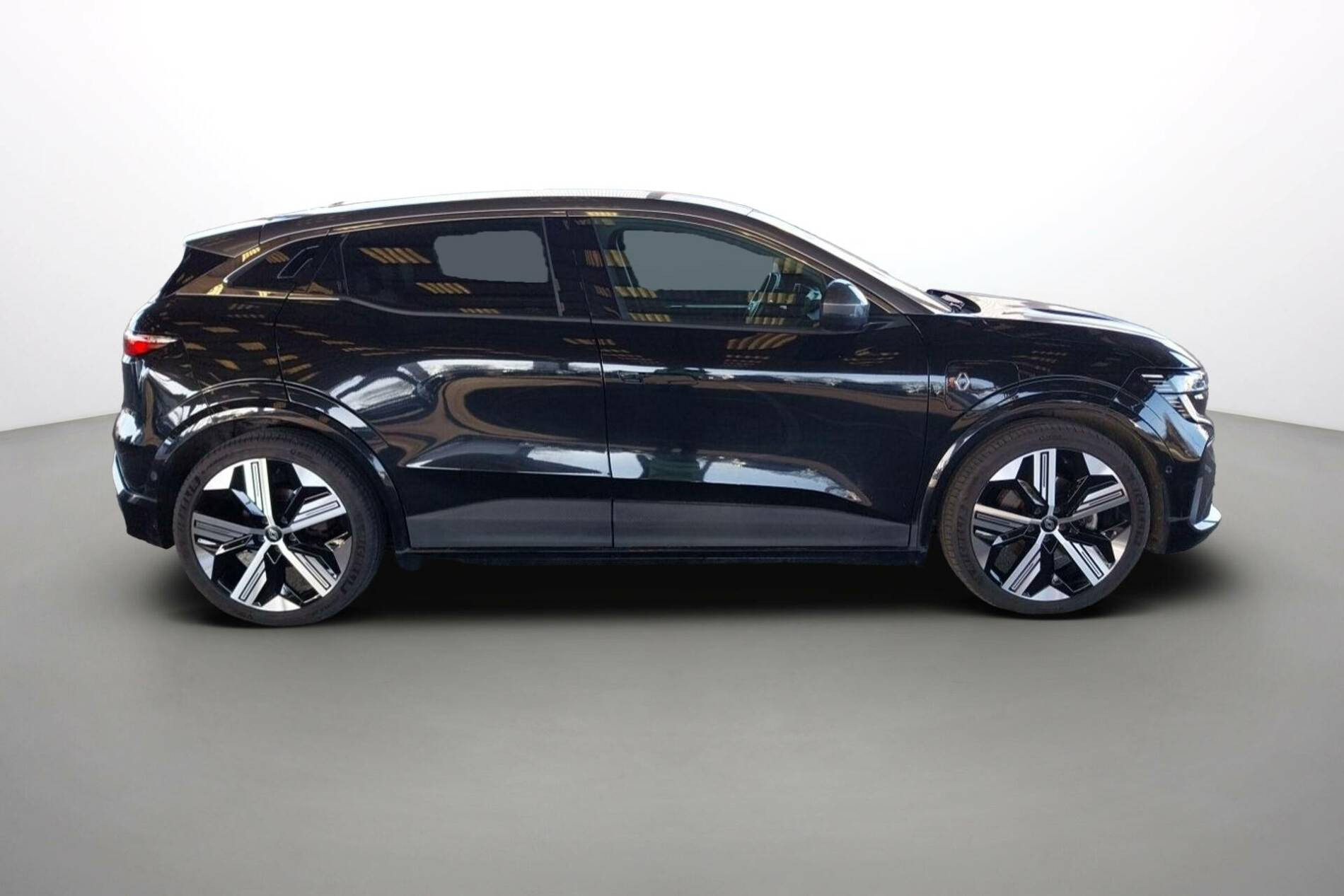 Vente en ligne Renault Megane E-Tech  EV60 220 ch super charge au prix de 23 490 €