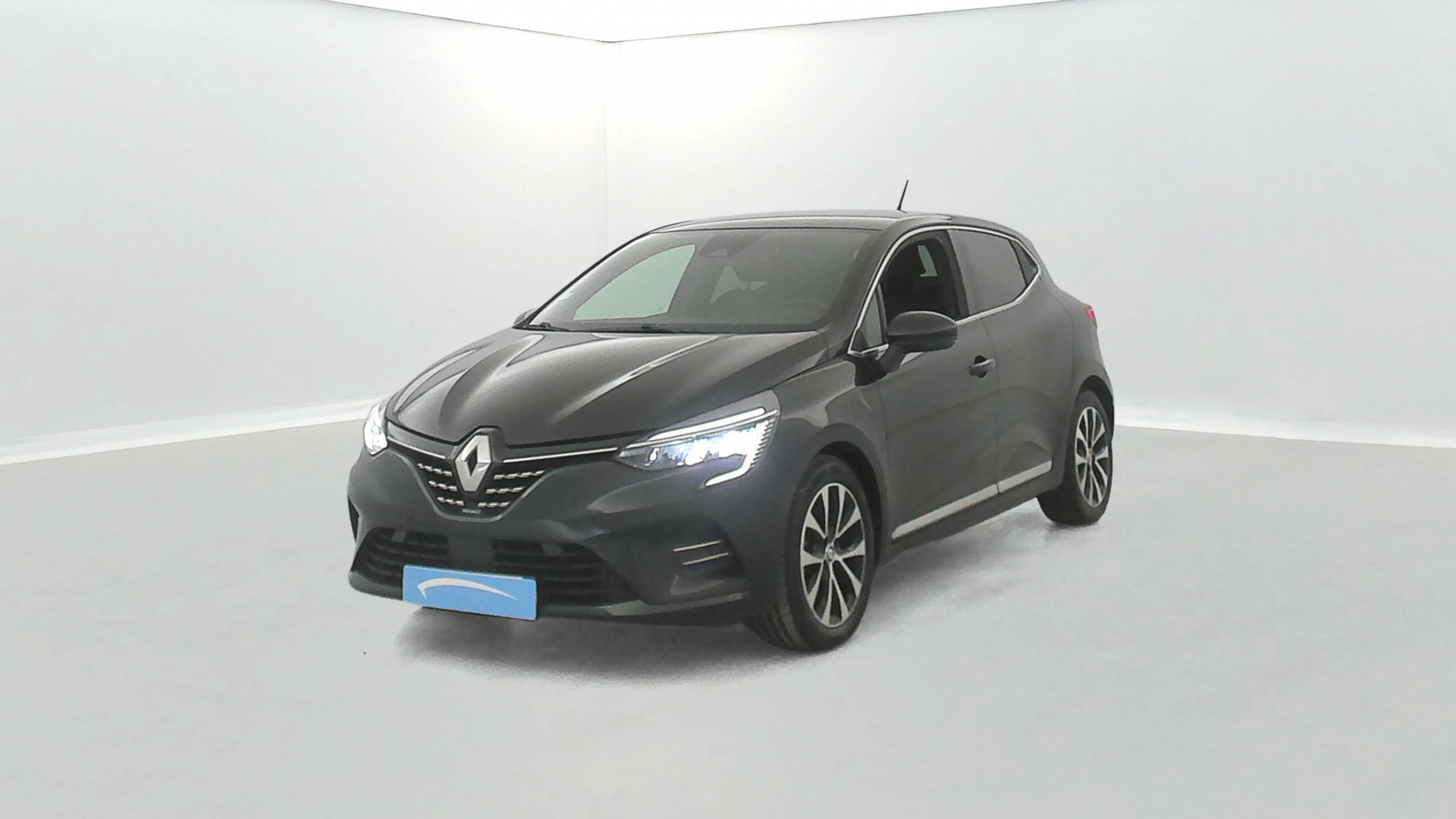 Renault Clio 5 Clio E-Tech 140 - 21N occasion de 2021 en vente à Lannion