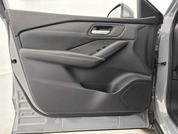 Vente en ligne Nissan Qashqai Qashqai Mild Hybrid 158 ch Xtronic au prix de 25 490 €
