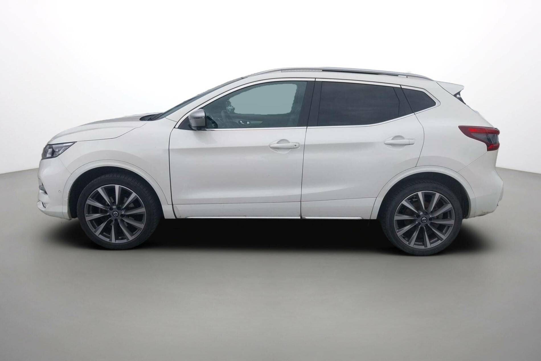 Vente en ligne Nissan Qashqai Qashqai 1.3 DIG-T 160 DCT au prix de 20 990 €