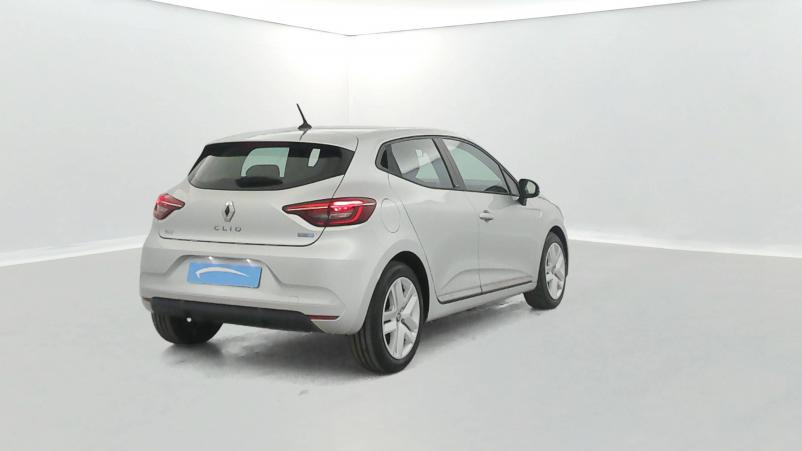 Vente en ligne Renault Clio 5 Clio E-Tech 140 au prix de 15 990 €
