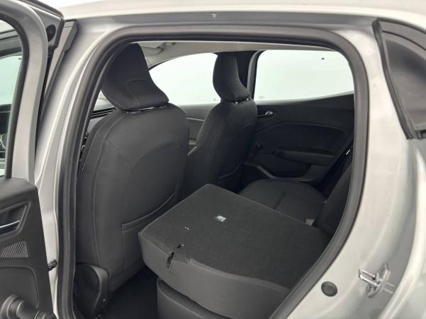 Vente en ligne Renault Clio 5 Clio E-Tech 140 au prix de 15 990 €