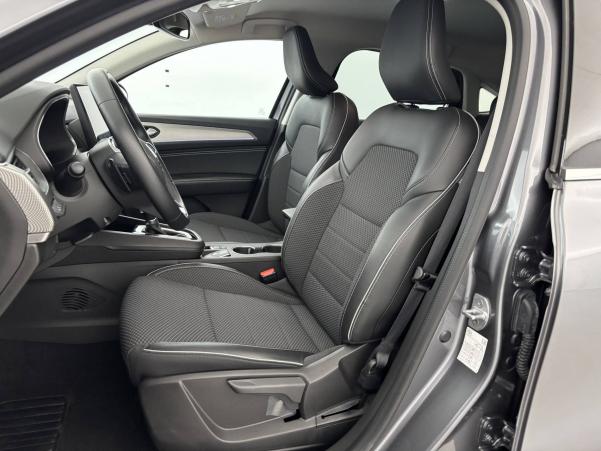 Vente en ligne Renault Arkana  mild hybrid 140 EDC FAP - 22 au prix de 23 990 €