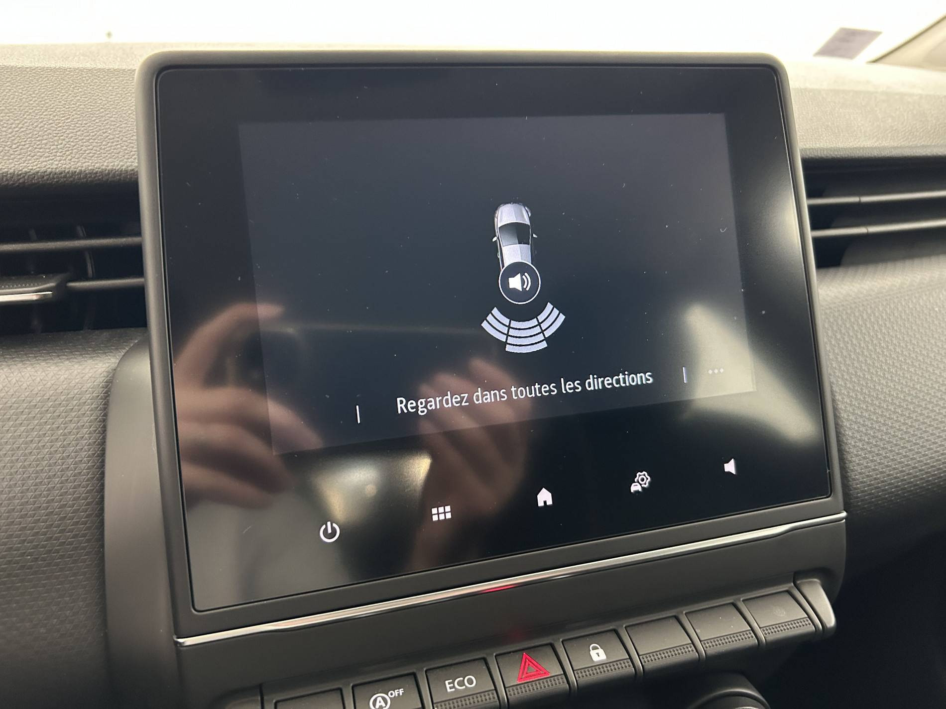 Vente en ligne Renault Clio 5 Clio TCe 90 - 21N au prix de 13 490 €