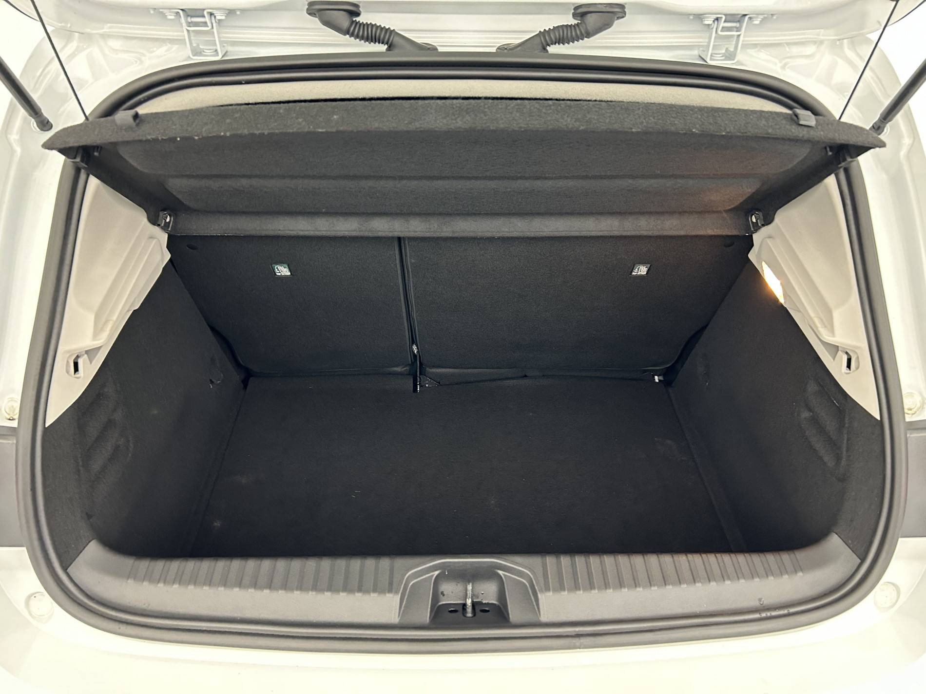 Vente en ligne Renault Clio 5 Clio TCe 90 - 21N au prix de 13 490 €